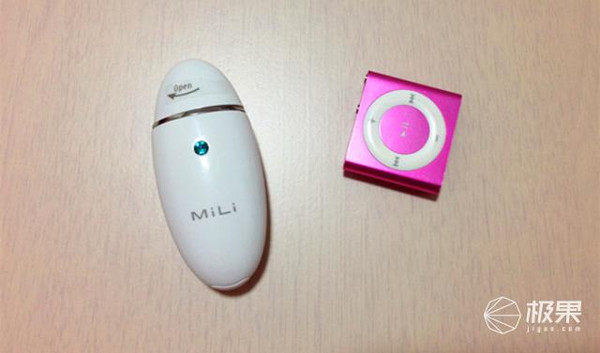 產(chǎn)品本身外觀設(shè)計非常小巧精致